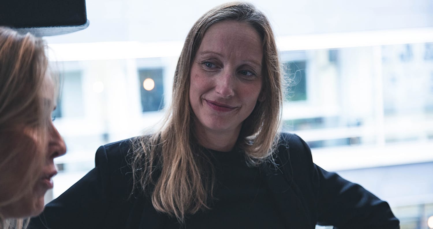 BEVISSTE VALG: Kjersti Haugland mener ikke nødvendigvis at alle skal bli investorer, men hun vil at vi skal ta beslutningen om det basert på kunnskap – ikke frykt for det ukjente.